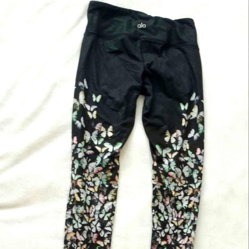 ALO Yoga Black Leggings with Multicolor Butterfly Print - Picture 7 of 9